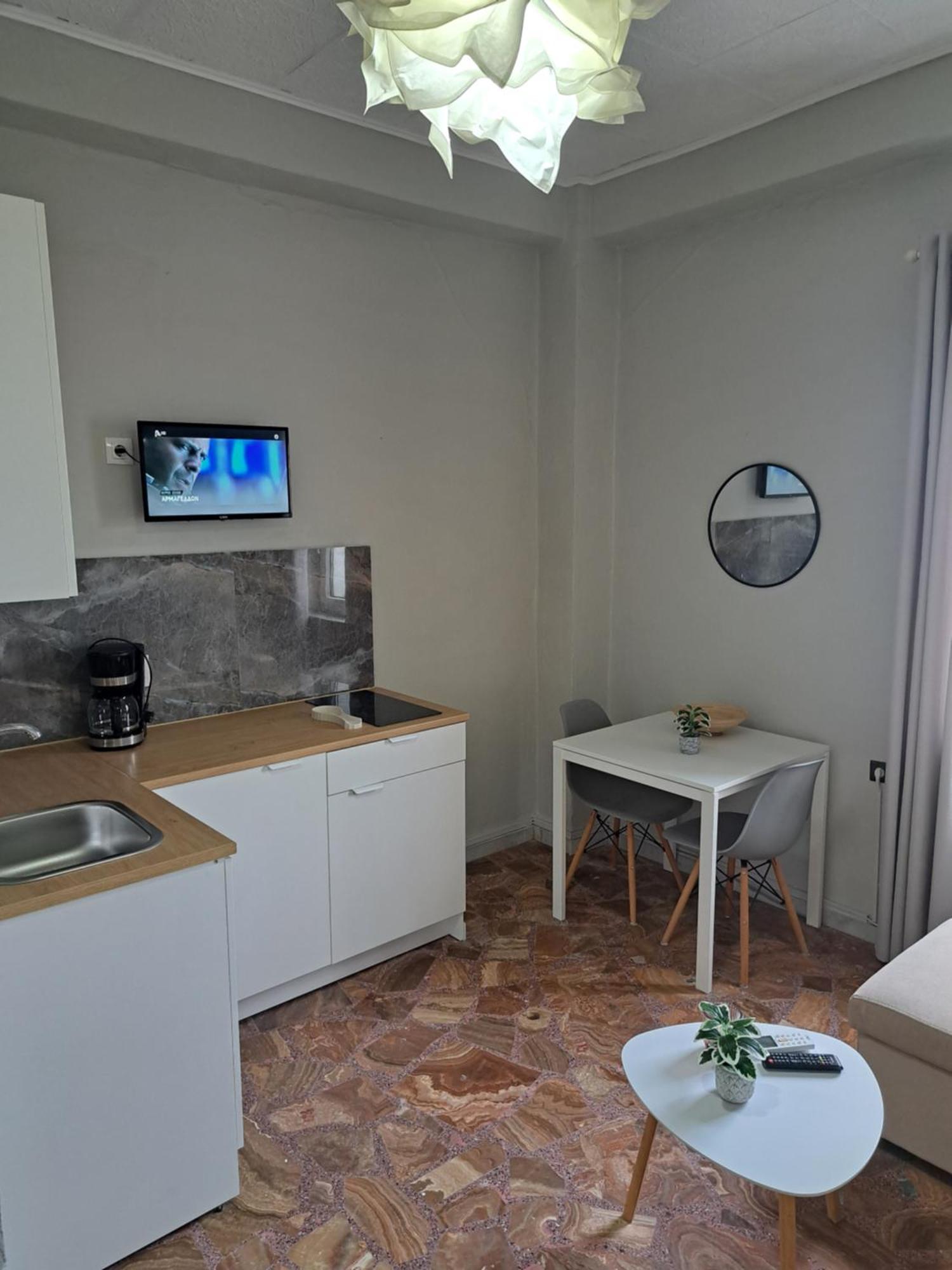 Garden Rooms Pirgos Psilonerou 외부 사진